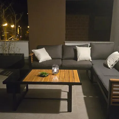 Apartment Penthouse Sanchi-bossa With Parking *