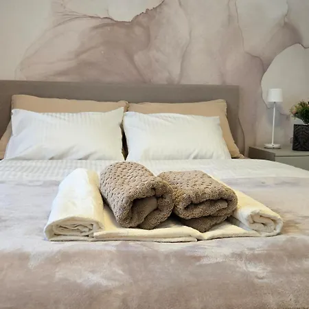 Penthouse Sanchi-bossa With Parking * Zagreb